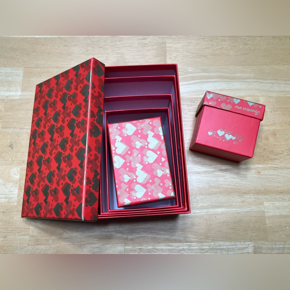 Stackable Gift Box Set - Red w/ Bronze Hearts
